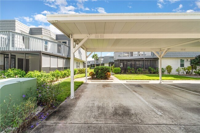 Photo - 16051 Amberwood Lake Ct Unit 4