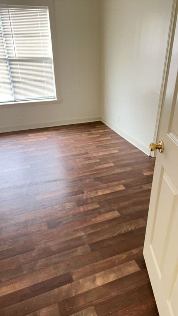 Photo - 329 Oglesby St