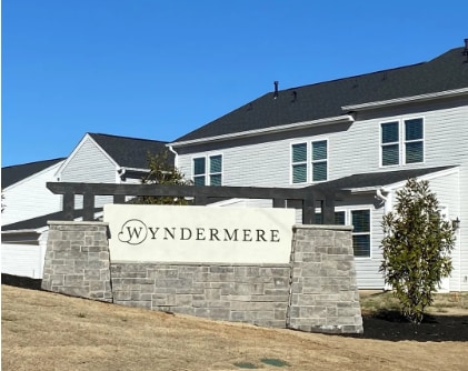 Building Photo - 25 Reames Ct