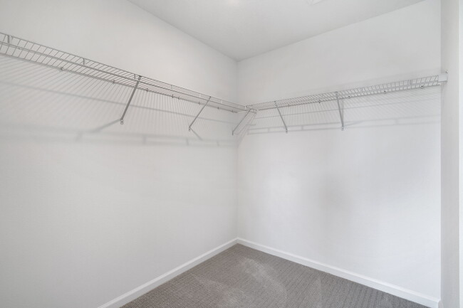 Photo - 1601 Pinecliff Dr