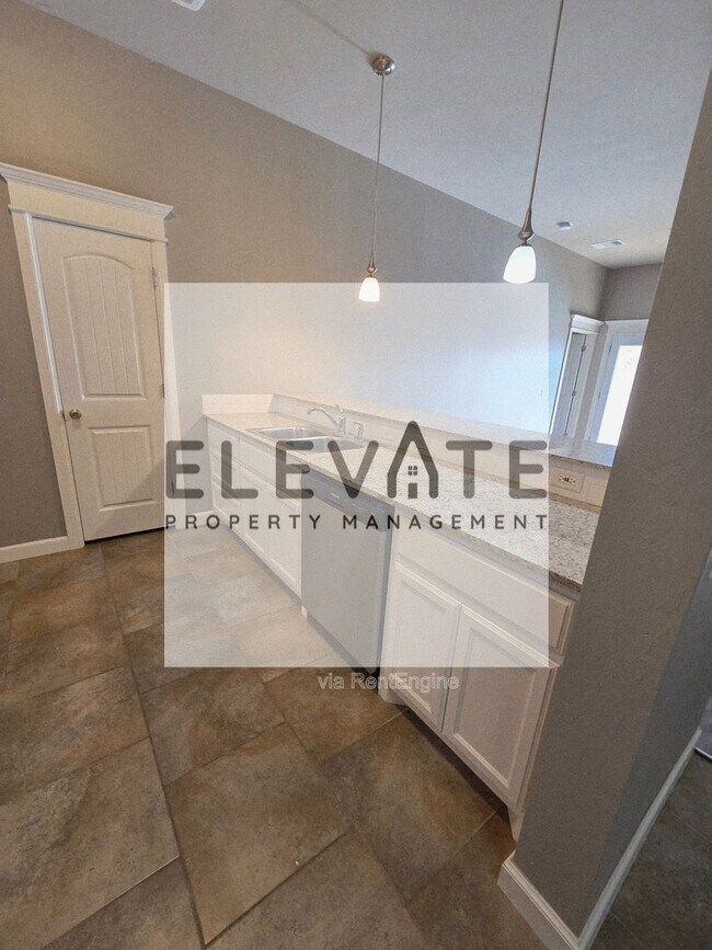 Photo - 10604 NW 21st St