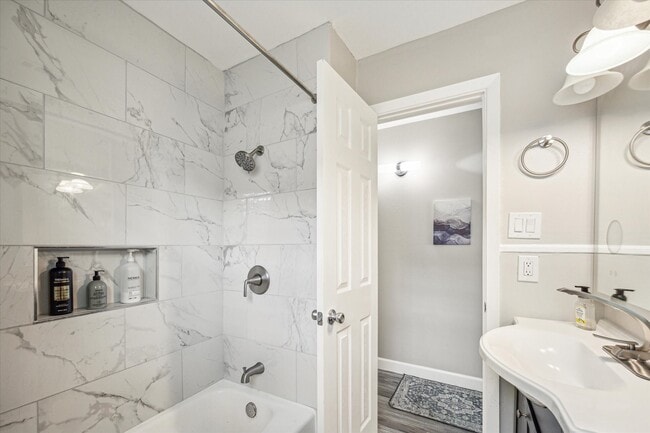 Photo - 1212 Shelby St