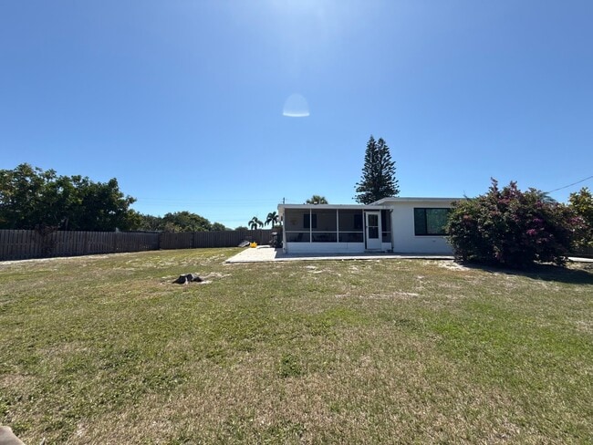 Photo - 4311 NW 2nd Ave