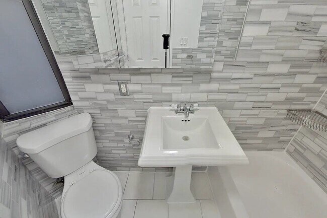 Photo - 53 Leroy St Unit 3A