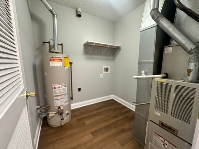 Photo - 3470 Legacy Run Unidad Apt B