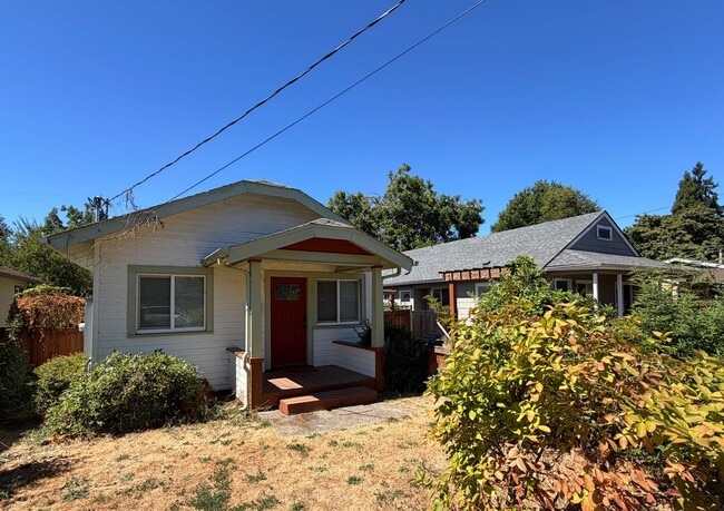 130 N Polk St