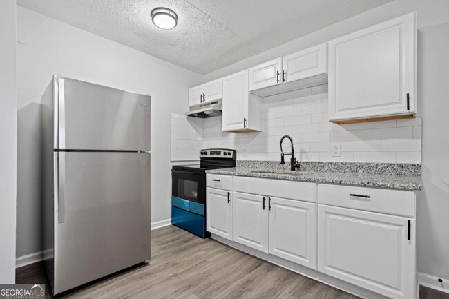 Photo - 7830 N McDonough St Apartment Unit B12