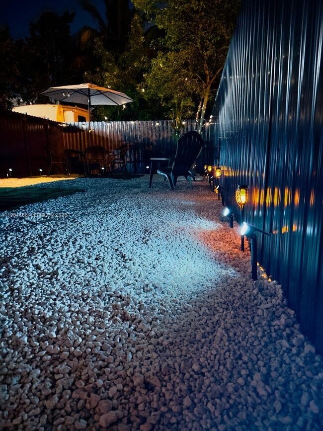 Photo - 610 NW 111th St Unidad 1