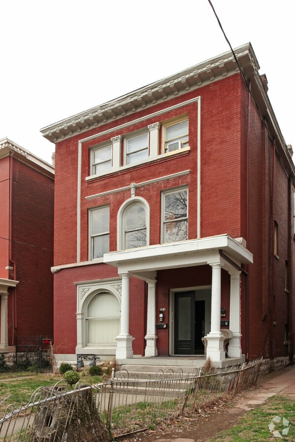Photo - 1414 S 2nd St Apartments