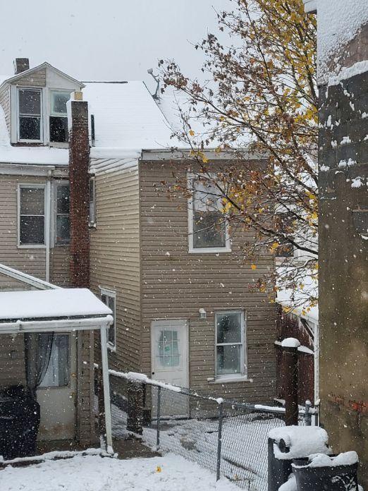 Photo - 720 Brock St