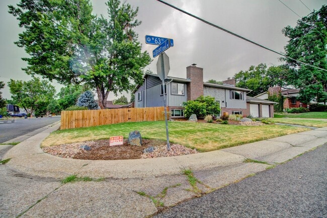 Photo - 12020 W 63rd Pl Unidad 12020