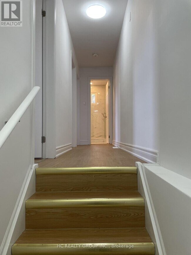 Photo - 48 Torrens Ave