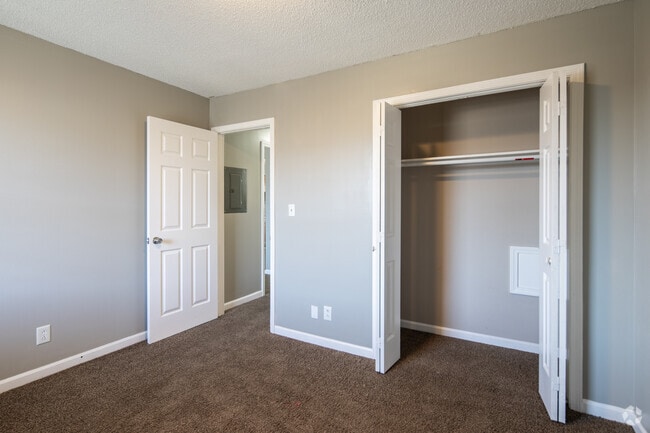 2BR, 1BA - 796SF - Primary Bedroom - Central Heights