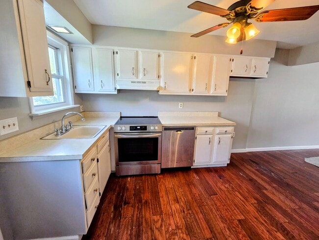 Photo - 5657 Wood Ln