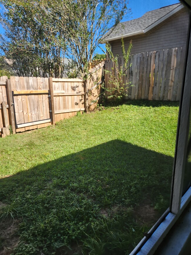 Photo - 7551 Northpointe Blvd