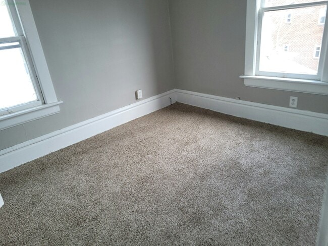 Photo - 45 Richmond Pl