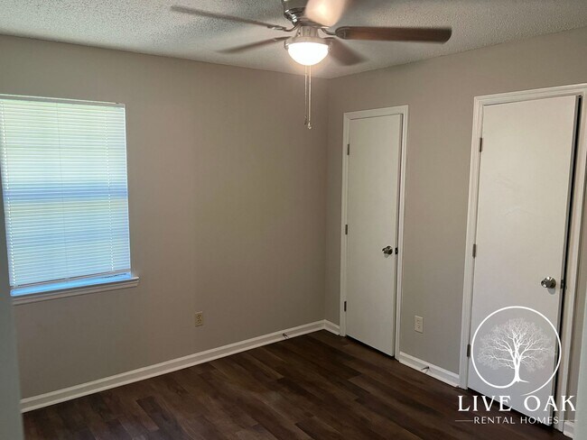 Photo - 708 Timber Ridge Trail