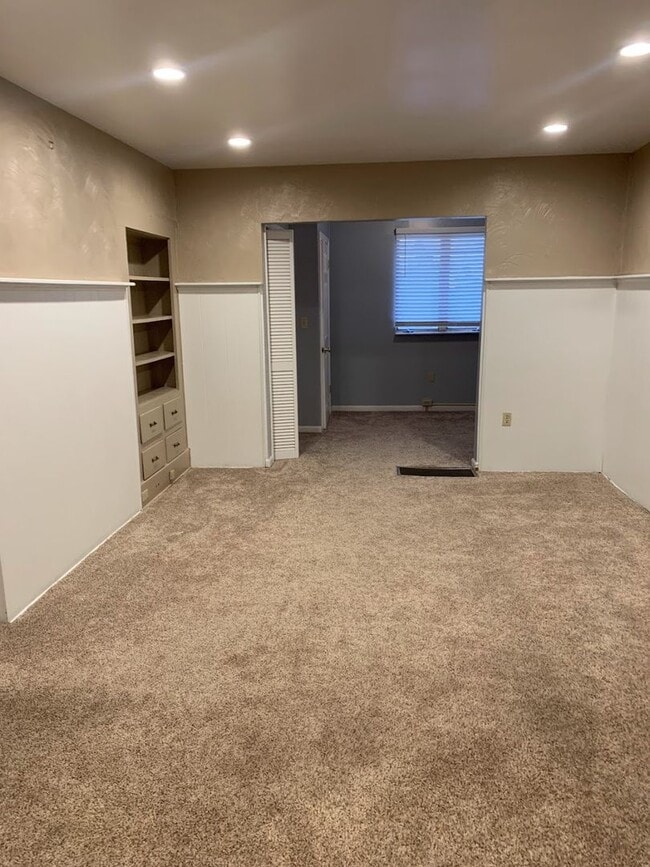 Photo - Beautiful Renovated 3/1.5 Home in Beechvie...