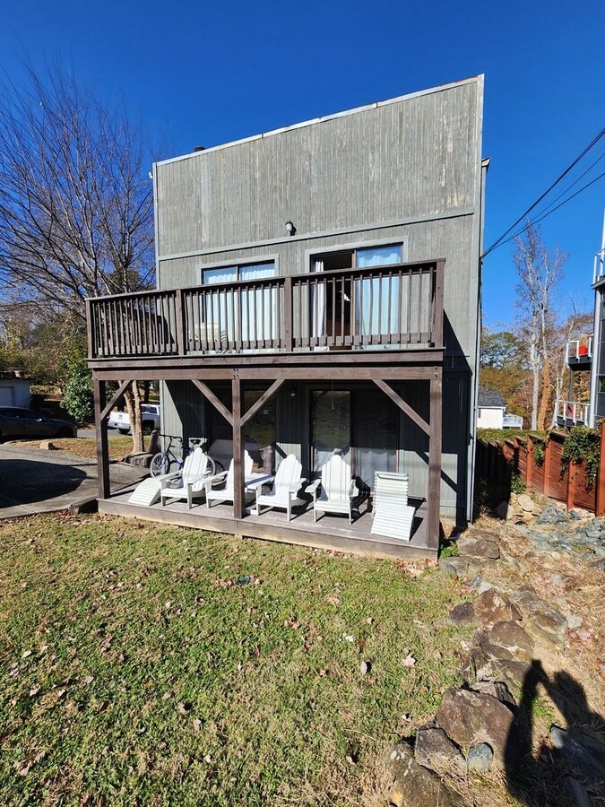 Photo - Chapel Hill / 4br House on McMasters St AV...