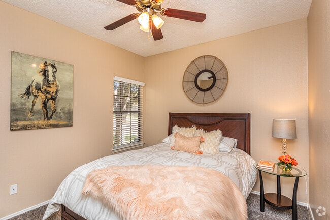 2BR, 2BA - 922SF Bedroom