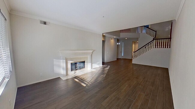 Photo - Elegant 3 Bed 2.5 Bath Home in Fullerton!