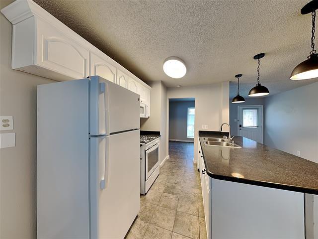 Photo - 1101 Johns Dr