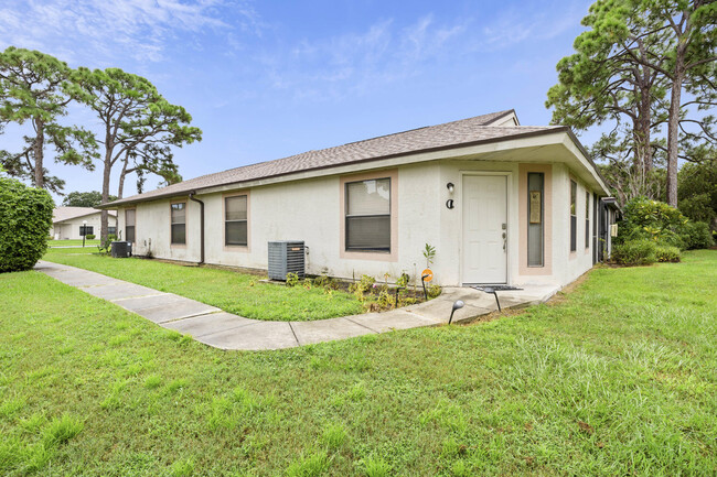 Photo - 2829 Stoneway Ln Townhome