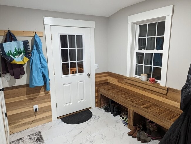 Photo - 115 Lower Welden St Unit 115