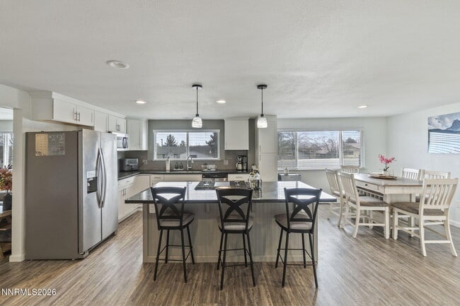 Photo - 701 Bowman Dr