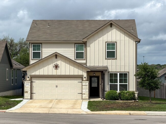 Well Maintained 3 bedroom 2.5 bath in COMAL ISD! - Well Maintained 3 bedroom 2.5 bath in COMAL ISD!