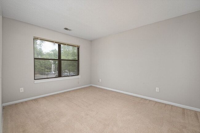 Sunstone Apartments