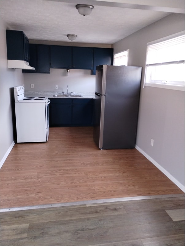 Photo - 4438 N 61st St Unidad 7