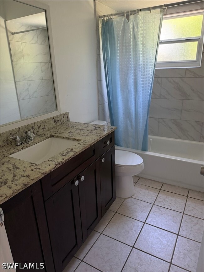 Photo - 709 SE 46th Ter