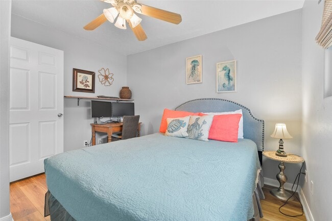 Building Photo - 4029 Fort Bend Dr Rental