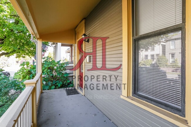 Photo - 181 E 1st Ave