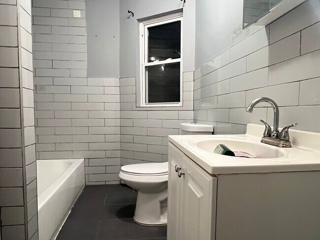 113 Ocean Ave Unit 4