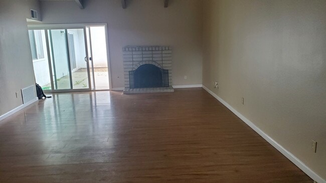 Photo - 2612 El Goya Dr House