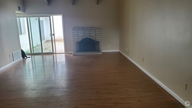 Building Photo - 2612 El Goya Dr Rental