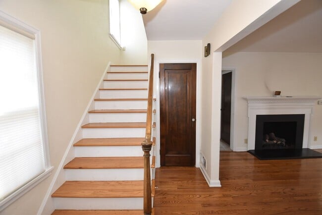 Photo - Adorable 3 Bedroom on McKinley Ave. South ...