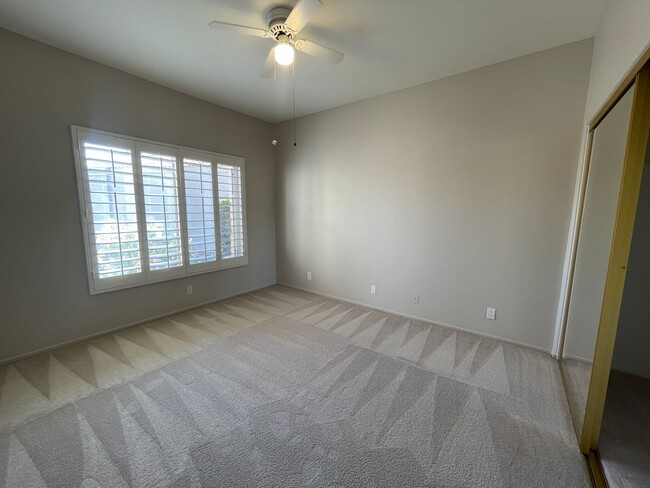 Photo - AVAILABLE NOW  ! LOVELY 3 Bedroom/ 2 Bathroom Home in Laguna De La Paz!