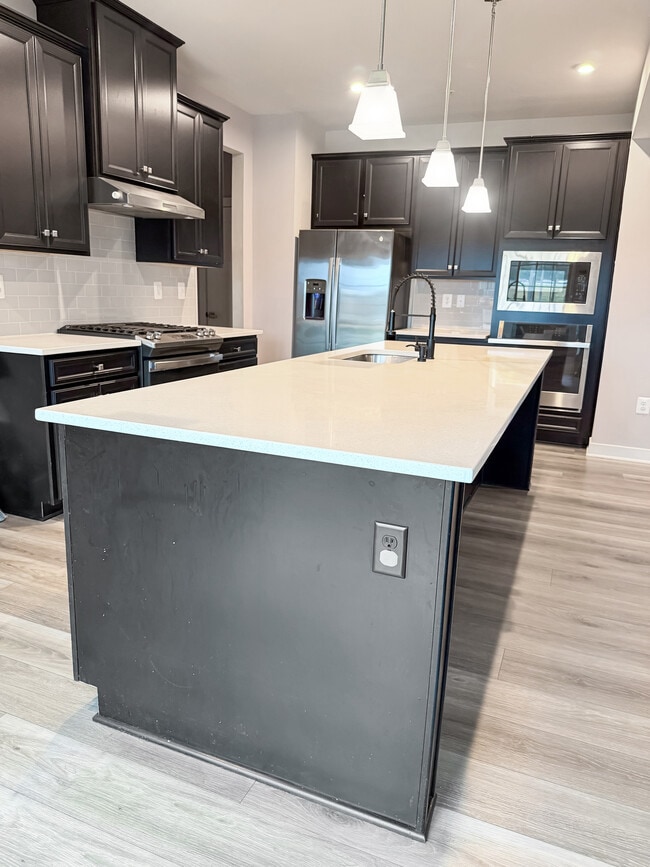 Photo - 14727 Silver Hammer Way