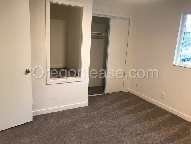 97 D St Unidad 97 D st #1