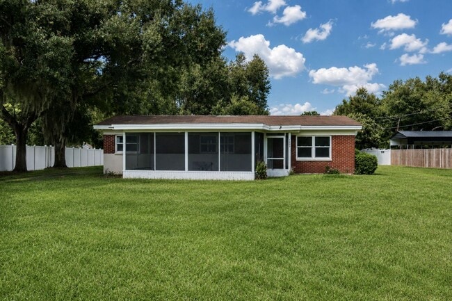 Building Photo - 6008 Bob Head Rd