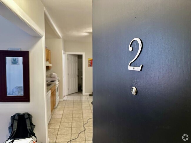 Building Photo - 3 bedroom in Brighton MA 02135 Unit 2 Rental