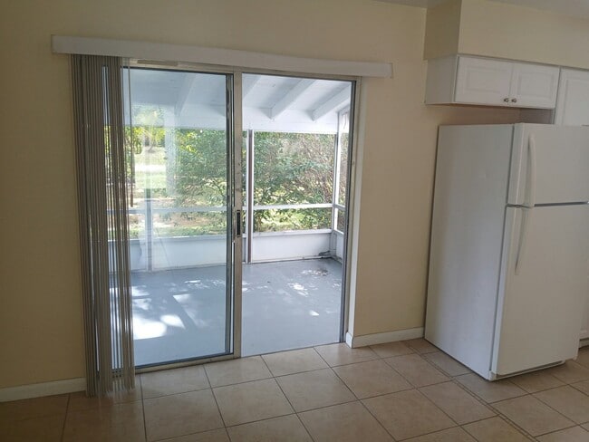 Photo - 7401 Paso Robles Blvd