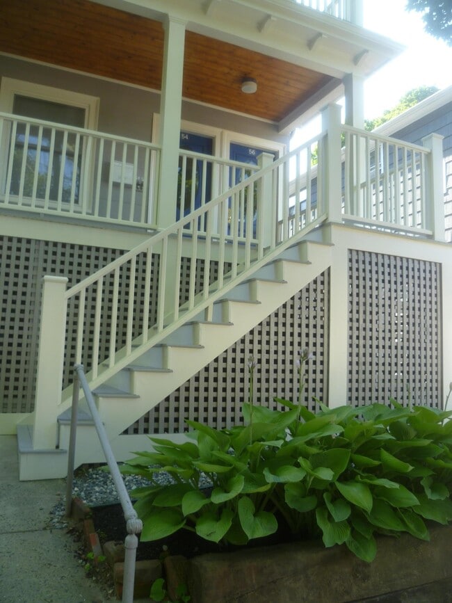 Photo - 56 Hobson St