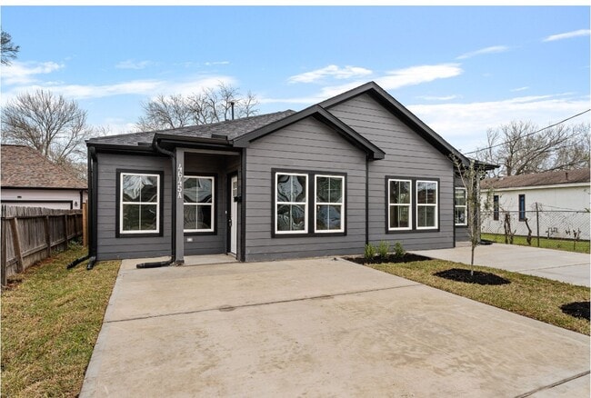 Building Photo - 4645 Larkspur St Rental