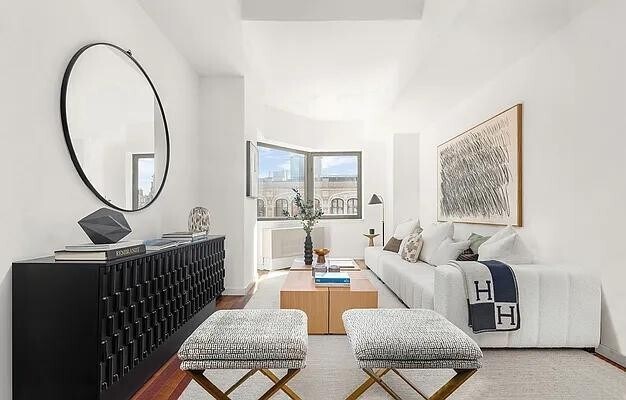 Photo - 121 E 23rd St Unit 23-m