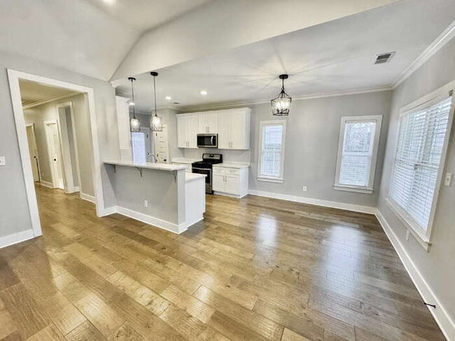 Photo - 441 Josephine St