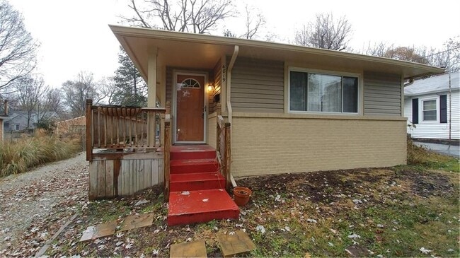 Building Photo - 4819 Carvel Ave Rental